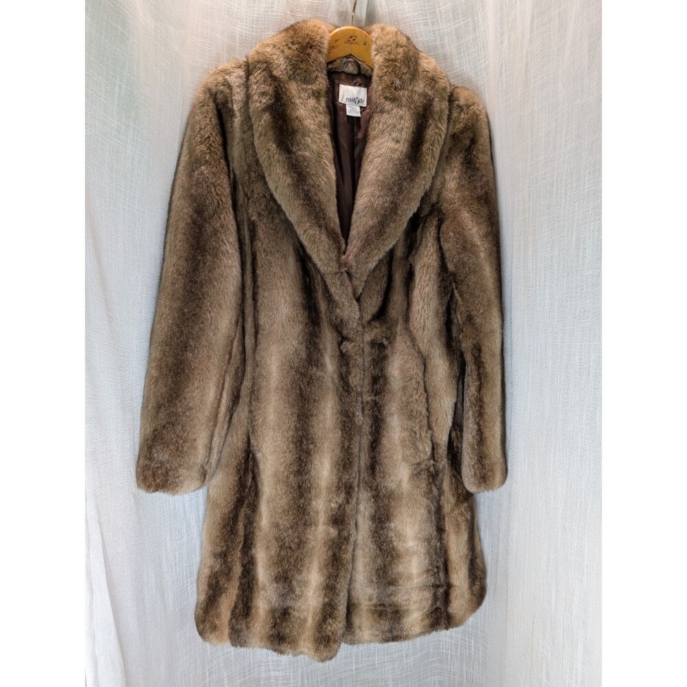 Vintage East 5th Women's Faux Fur Coat Size Small
